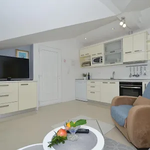  Apartment Klaudia